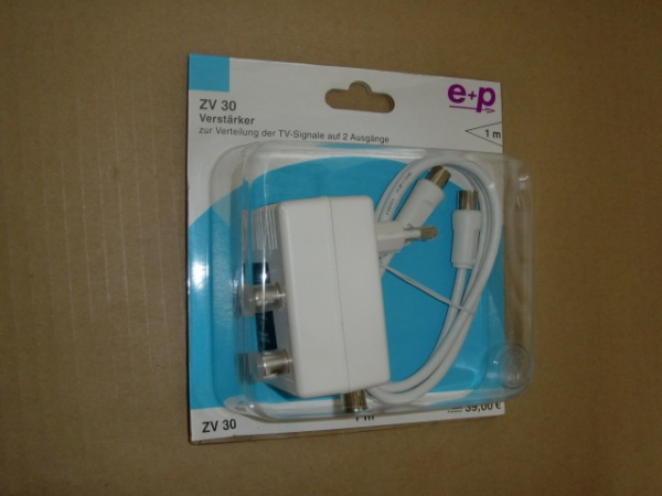 ZV 30 FM/VHF/UHF-Antennen-2-Geräte-Verteil-Verstärker 15dB